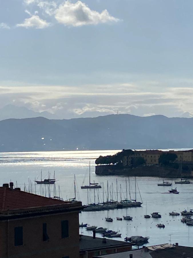 Casa Le Grazie Lägenhet Le Grazie  Exteriör bild