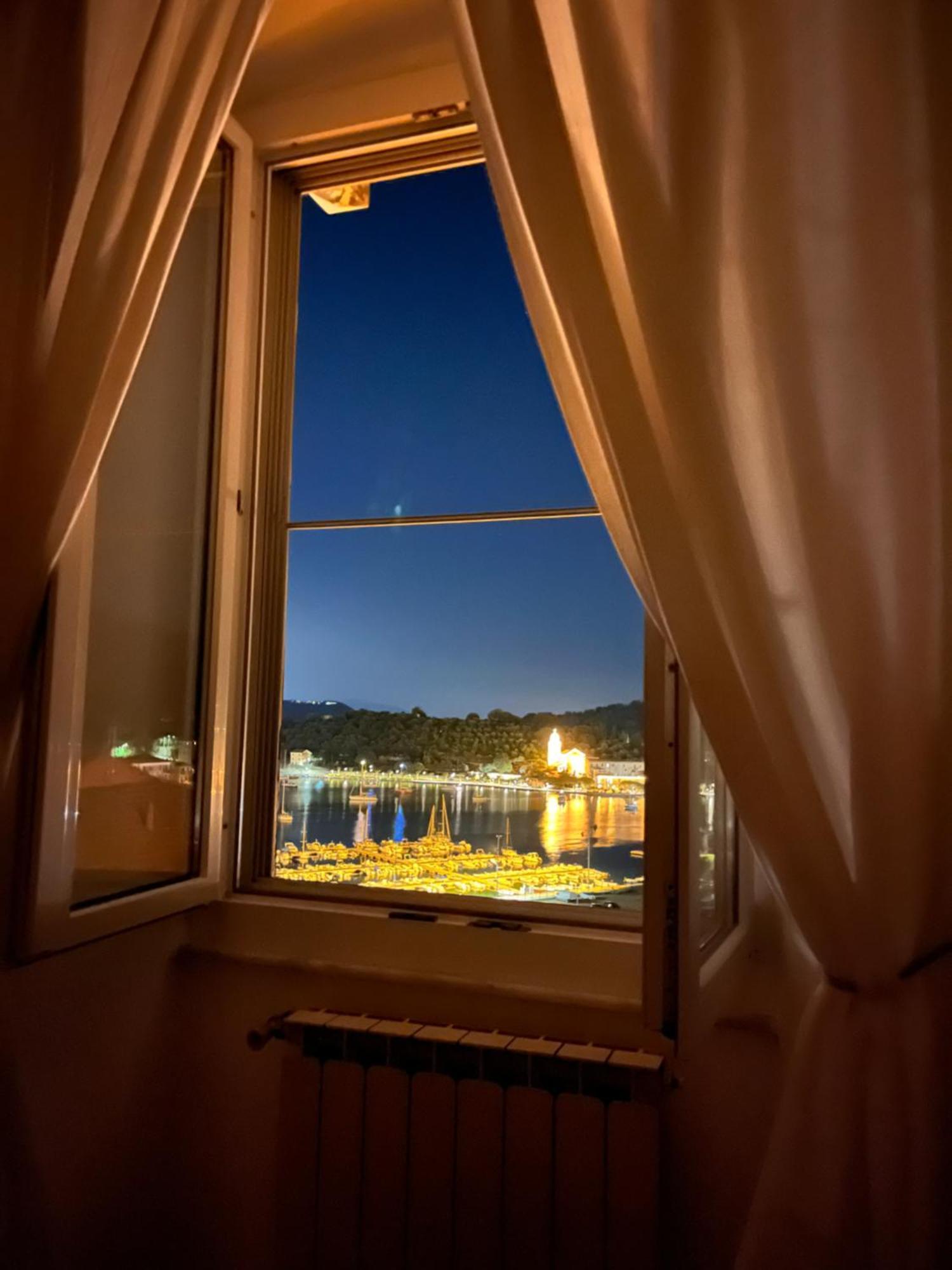 Casa Le Grazie Lägenhet Le Grazie  Exteriör bild